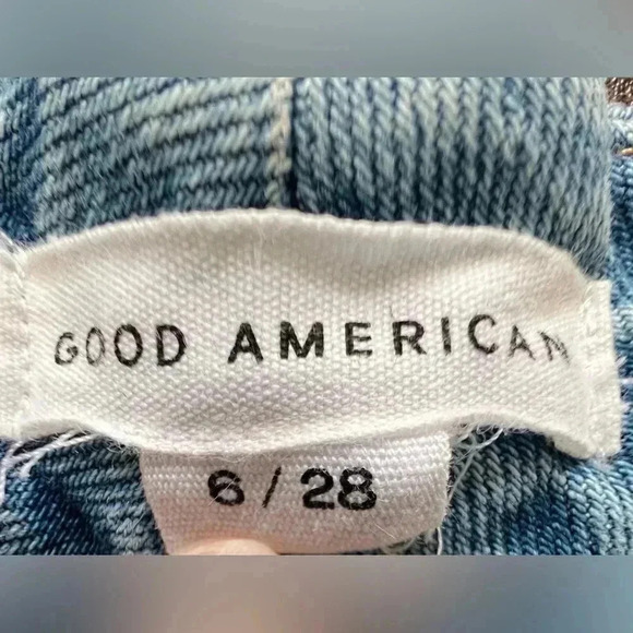 GOOD AMERICAN | women’s high rise distressed jeans. Size: 6/28 - Picture 14 of 15